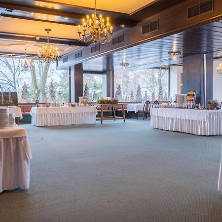 Hotel Bruecklwirt Niklasdorf Eksteriør billede