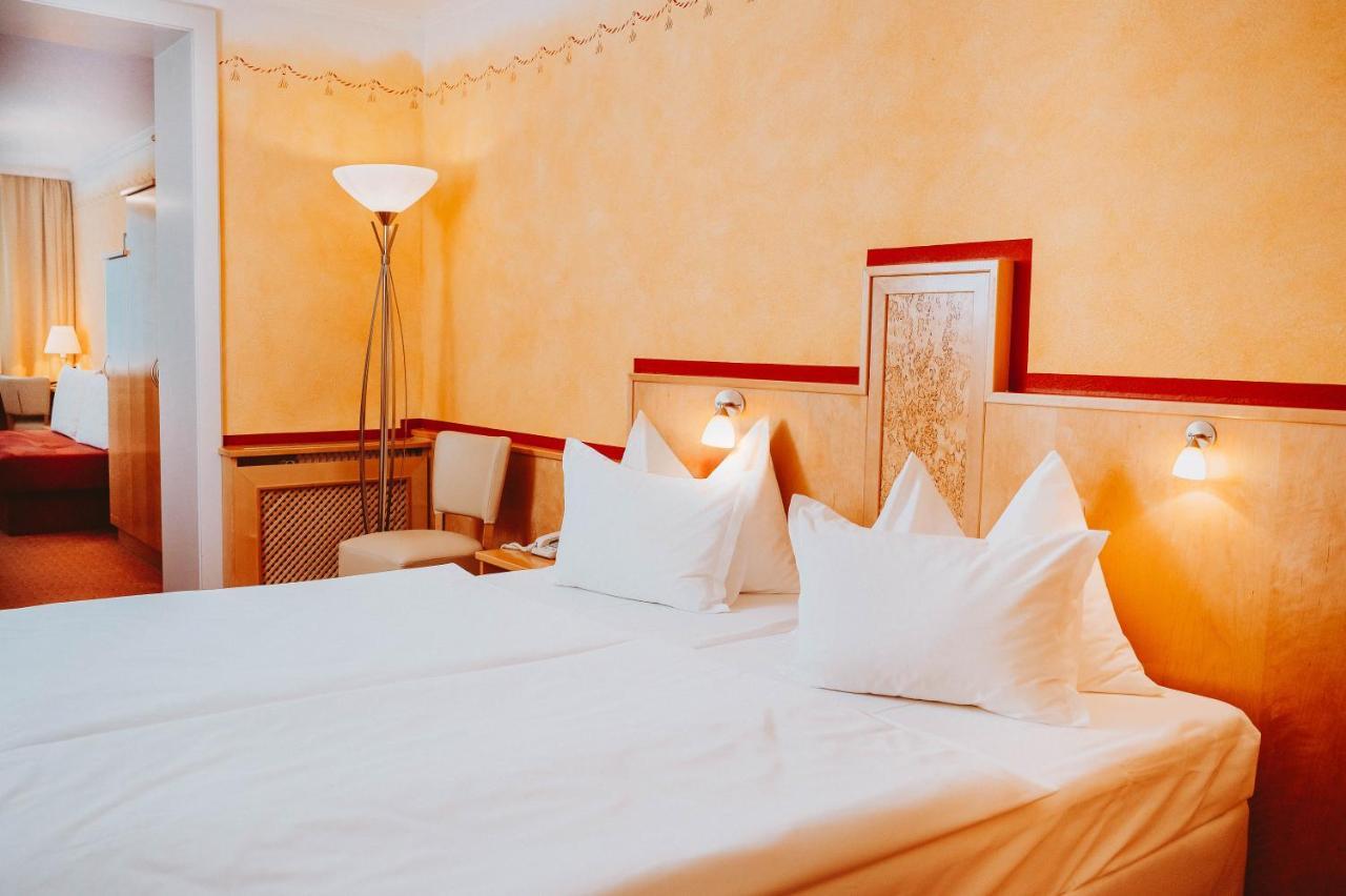 Hotel Bruecklwirt Niklasdorf Eksteriør billede