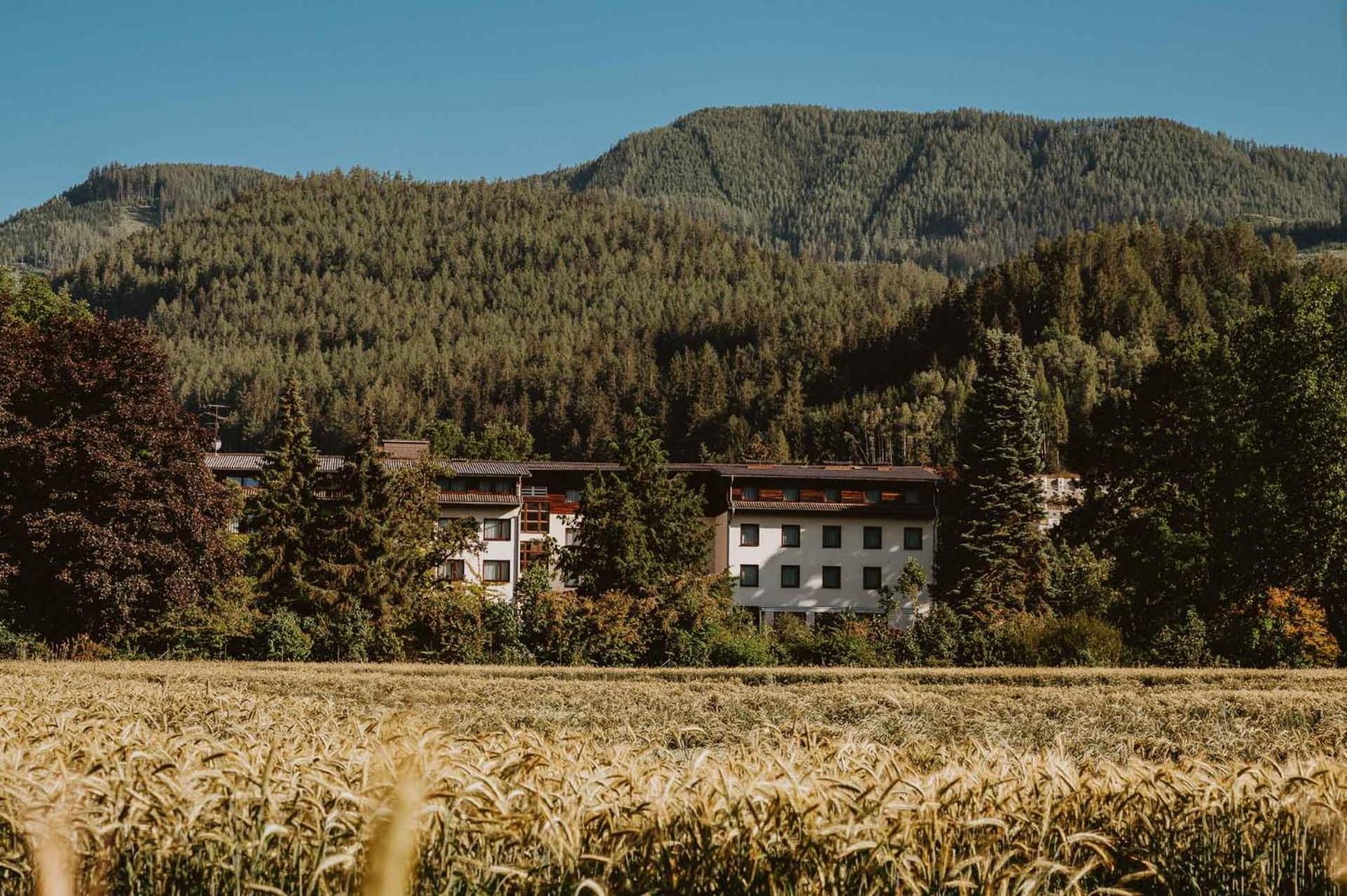 Hotel Bruecklwirt Niklasdorf Eksteriør billede